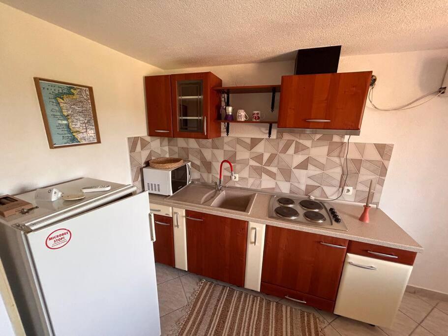 App Franci Parenzana Appartement Marusici  Buitenkant foto